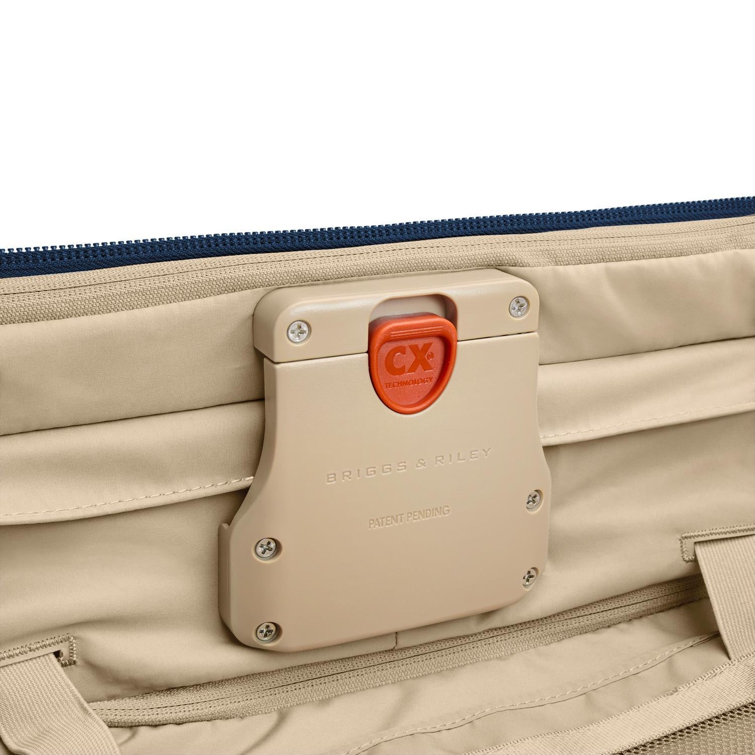 Compact 24" Checked Expandable Spinner - Image 48