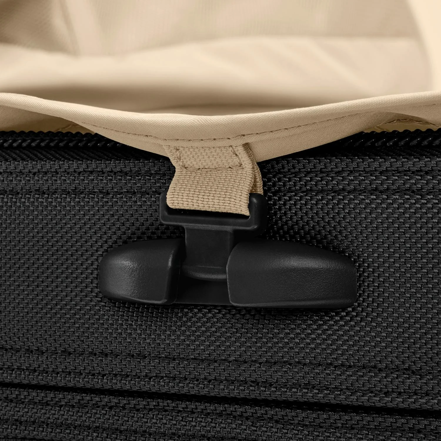 Essential 22" Carry-On Expandable Spinner - Image 17